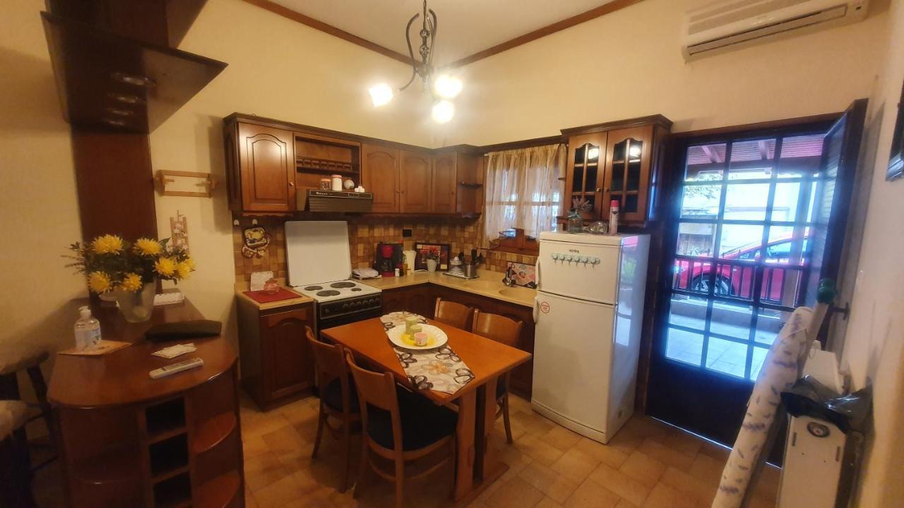 Adorable 2 Floors Two Bedroom Vacation Maisonette Nea Poteidaia Exterior foto